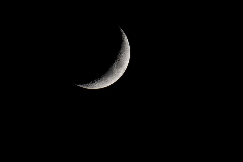 May 25 — Void-of-Course Moon